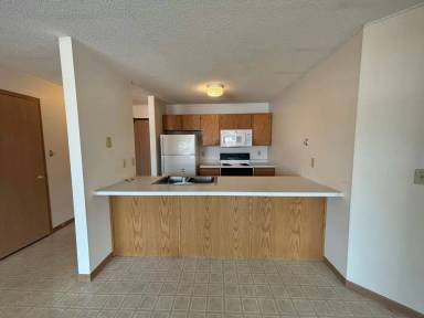Main picture of 33 W Minnesota St