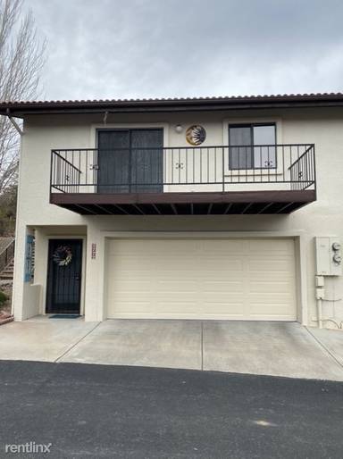 Main picture of 2772 Joshua Tree Ln