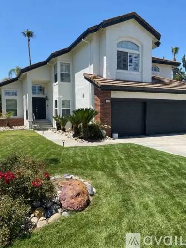 Main picture of 5460 Azure Ct