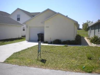 Main picture of 1076 Park Central Cir