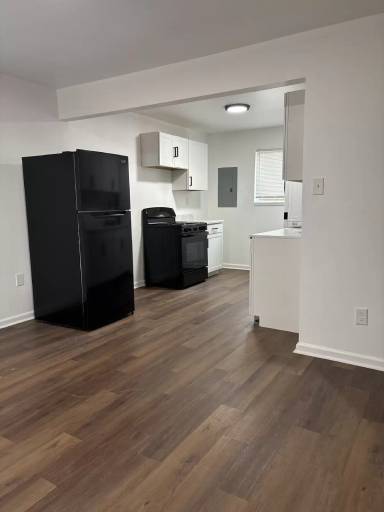 Main picture of 1101 S 4th St