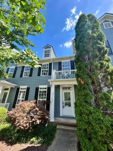 Main picture of 7102 Lenox Village Dr