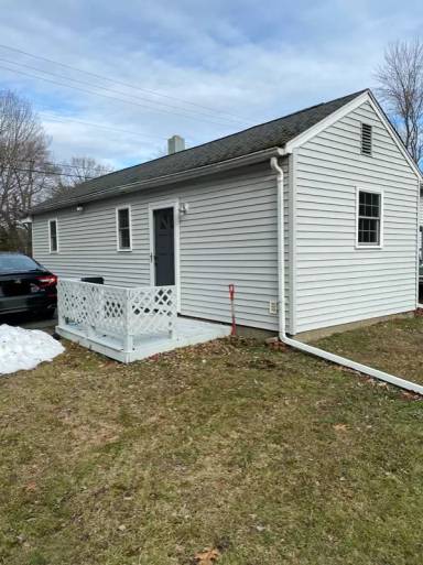 Main picture of 191 Clay Rd