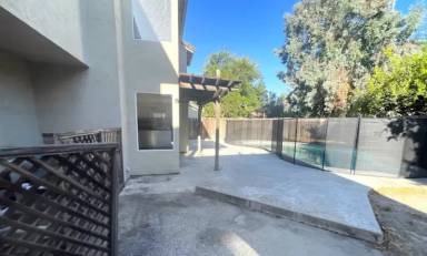 Main picture of 4536 Knollpark Cir