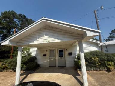 Main picture of 293 Hill Chapel Rd