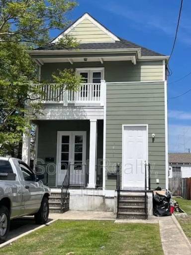 Main picture of 2645 N Galvez St