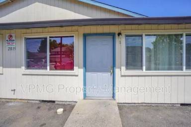 Main picture of 2815 Caples Ave