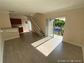 Main picture of 3901 SW 109th Ave