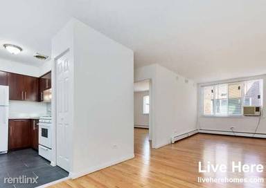 Main picture of 505 W Melrose St