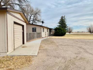 Main picture of 10549 Highway 14