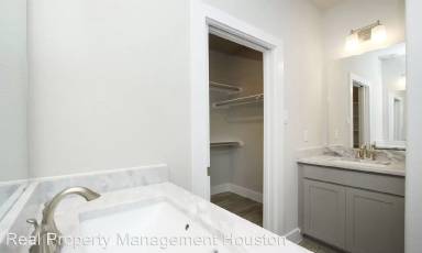 Main picture of 1905 Lonestar Brook Ln