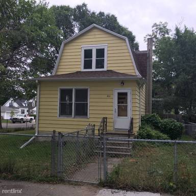 Main picture of 821 2nd St N