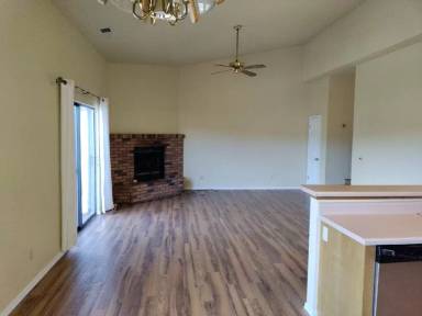 Main picture of 2735 N Walnut Hills Dr