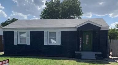 Main picture of 405 E Rickenbacker Dr