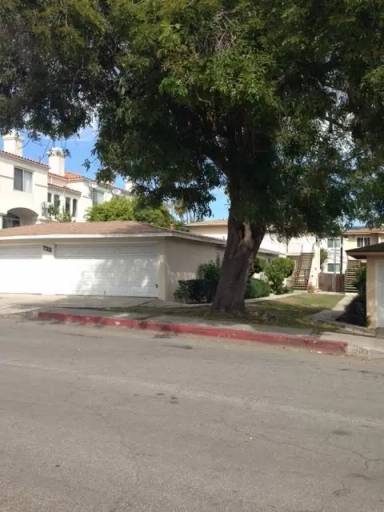 Main picture of 1633 E Palm Ave