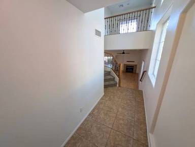 Main picture of 205 Heiple Ct