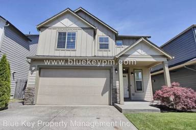 Main picture of 5704 NE 47th St