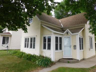 Main picture of 1513 Norwood St