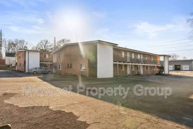 Main picture of 3710-3716 Geraldine Ave Apartments