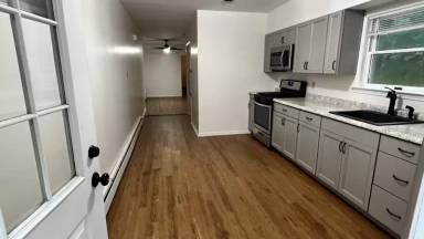 Main picture of 11 Richard Dr