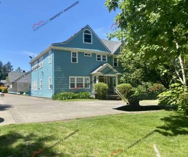 Main picture of 1903 Capitol Way S