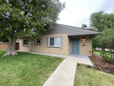 Main picture of 1651 Poplar St