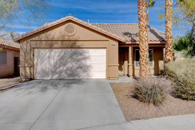 Main picture of 2010 Pink Coral Dr