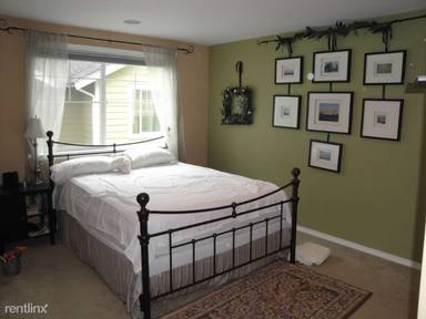 Main picture of 12017 32nd Ave NE