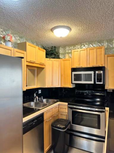 Main picture of Four Paddle Condominium