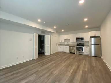 Main picture of 2020 N 22nd St