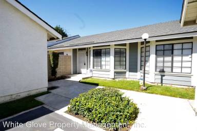 Main picture of 203 N Magnolia Ave