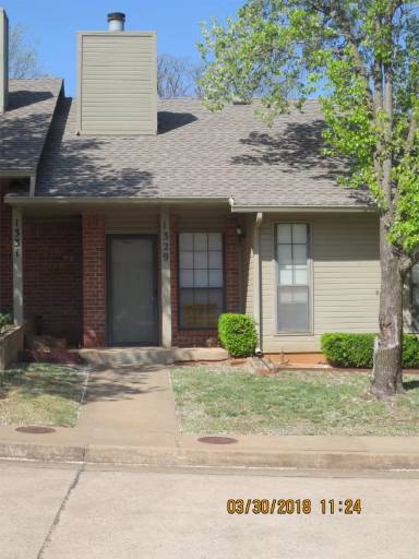 Main picture of 1329 Greenfern Ln