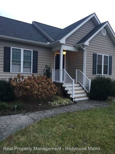 Main picture of 2513 Winston Trace Cir