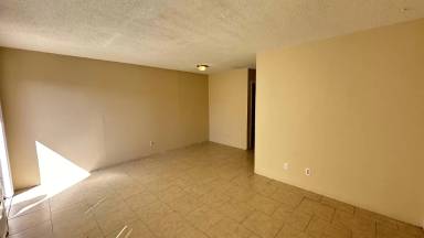 Main picture of 1865 40th Ave