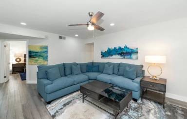 Main picture of Cloisters Condominium