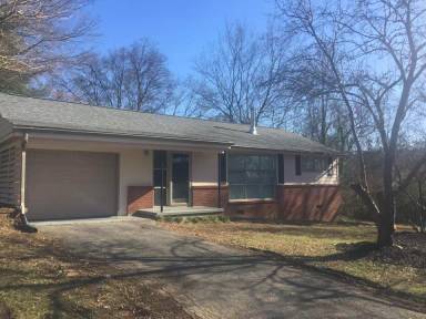 Main picture of 1412 Holman Dr