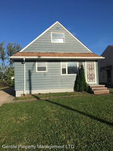 Main picture of 4417 E 156th St