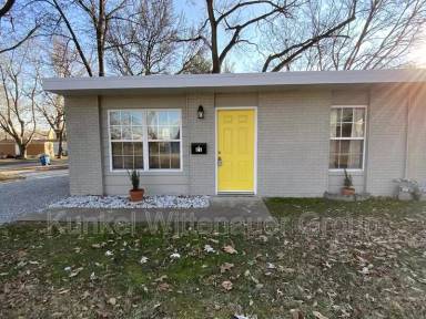 Main picture of 21 Gundlach Pl