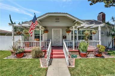 Main picture of 13024 7th St