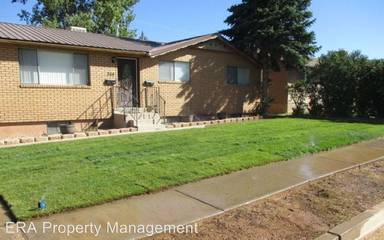 Main picture of 354 W 600 S