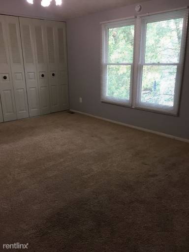 Main picture of 9332 Cabot Ct