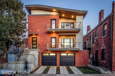 Main picture of 4445 Bell St