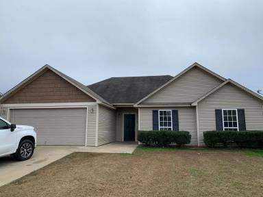 Main picture of 329 Gathering House Rd