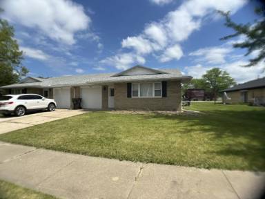 Main picture of 4106 N Rochelle Ln