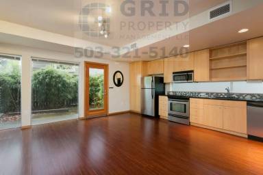 Main picture of 7974 SW 45th Ave