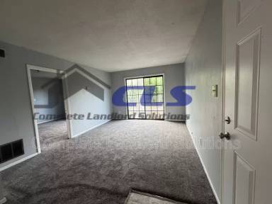 Main picture of 626 E Curry Dr