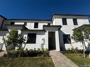 Main picture of 23256 SW 127th Ct
