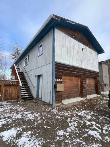 Main picture of 1432 25th Ave