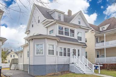 Main picture of 33 Pine St