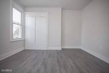 Main picture of 2919 N Mascher St